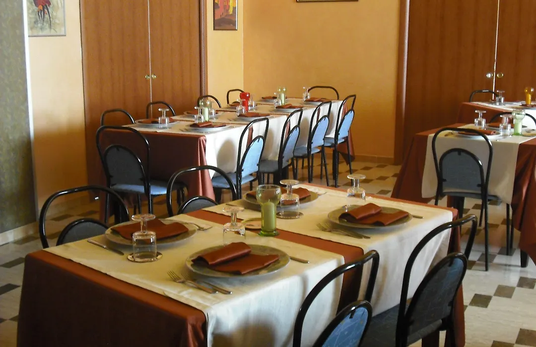 Cascina Garden Hotel-1