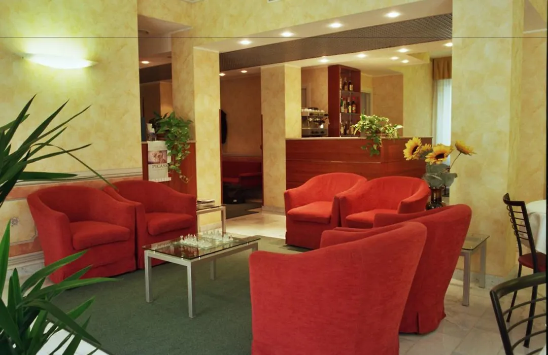Hotel Engadina-1