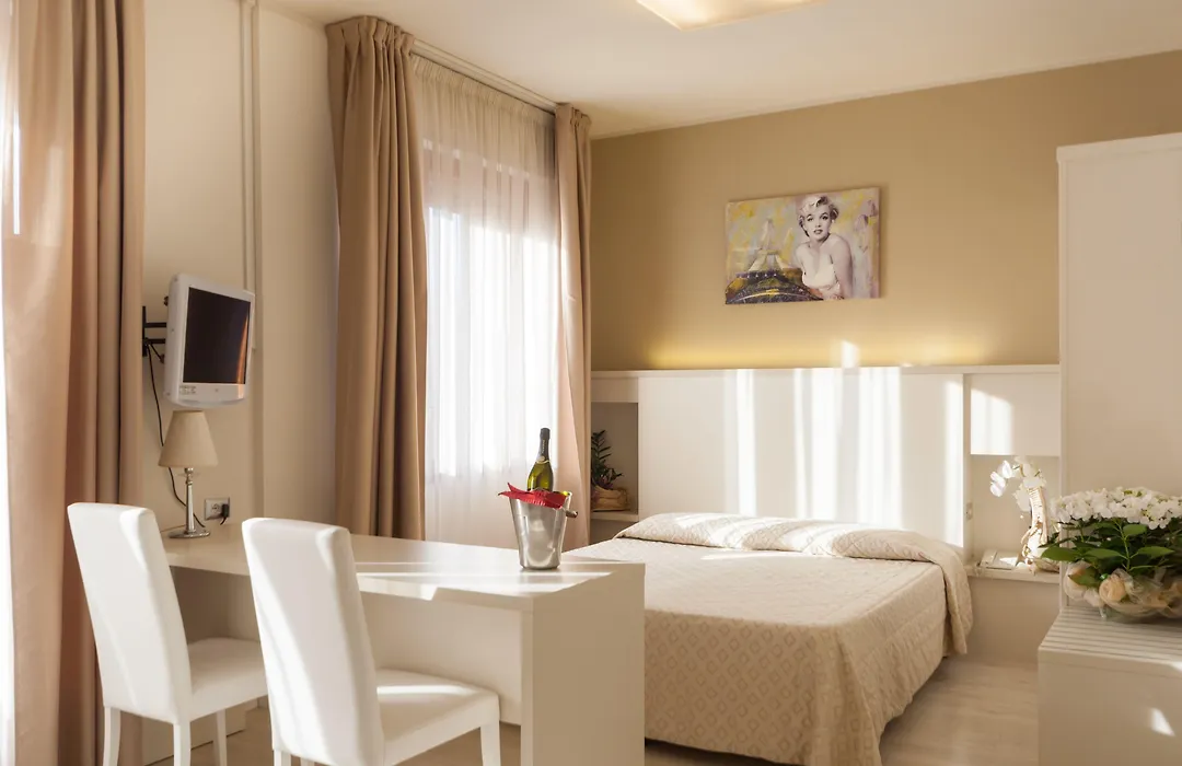 Suite Hotel Elite-1