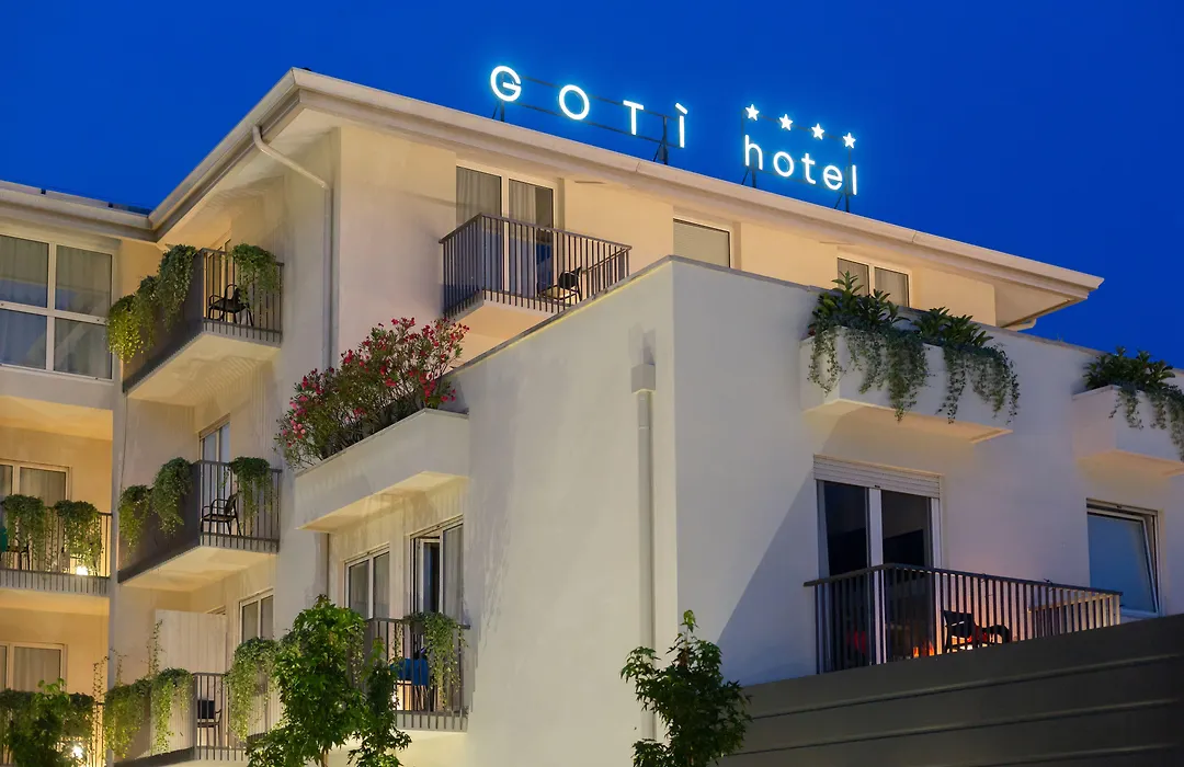 Goti Hotel-1
