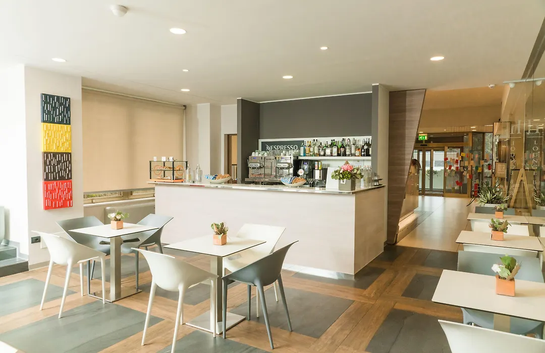 Helios Hotel-1