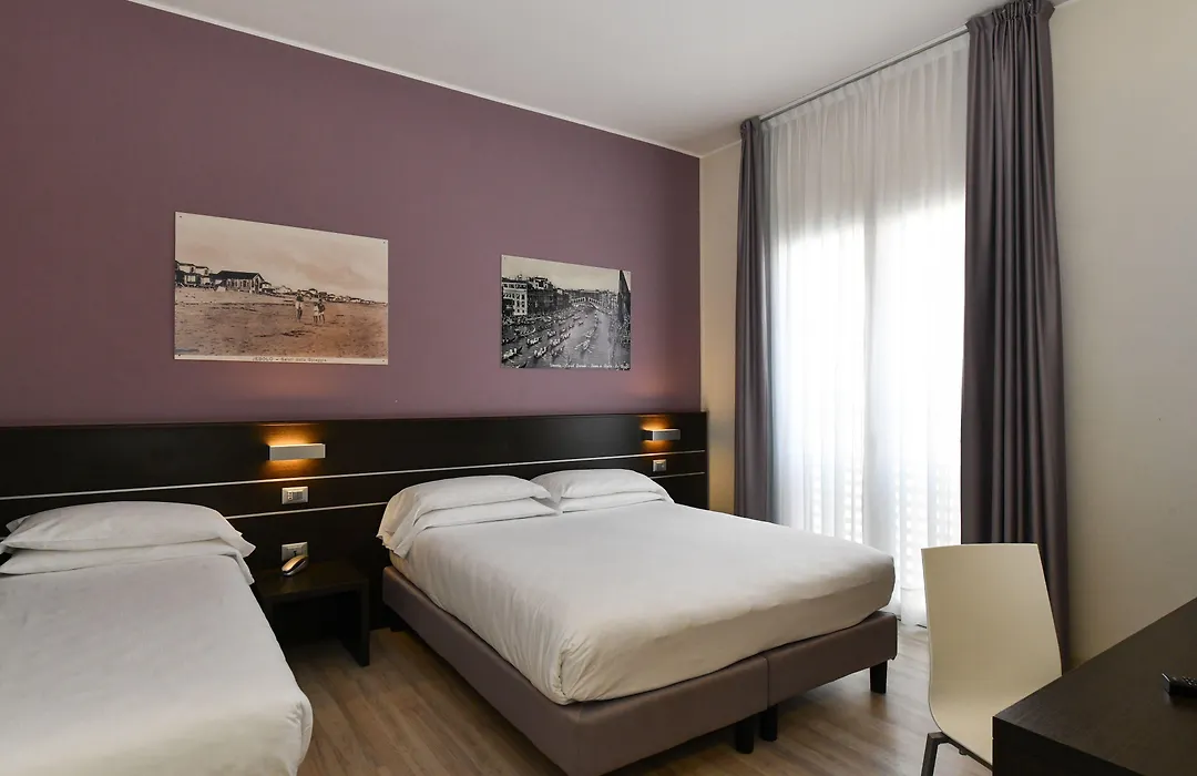 Hotel Vienna-1