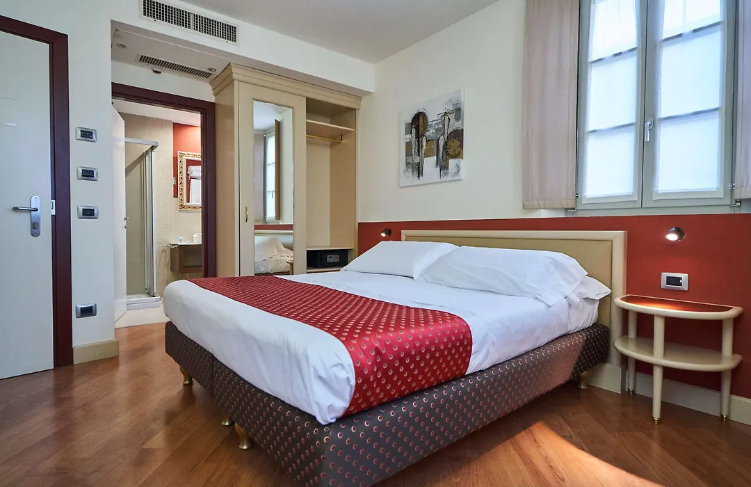 Hotel Centrale Best Western Signature Collection-1