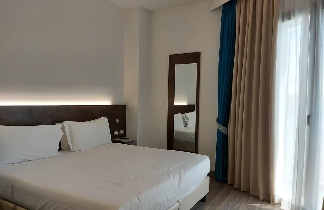 Phi Hotel Milano-1