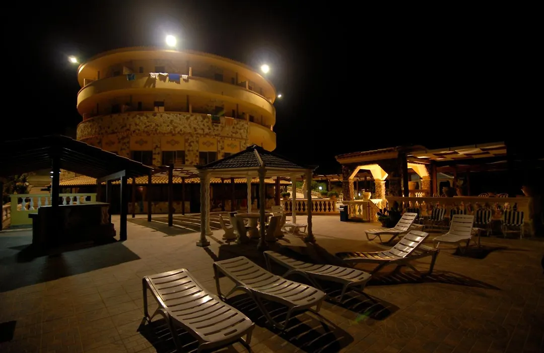 Hotel Diana-1