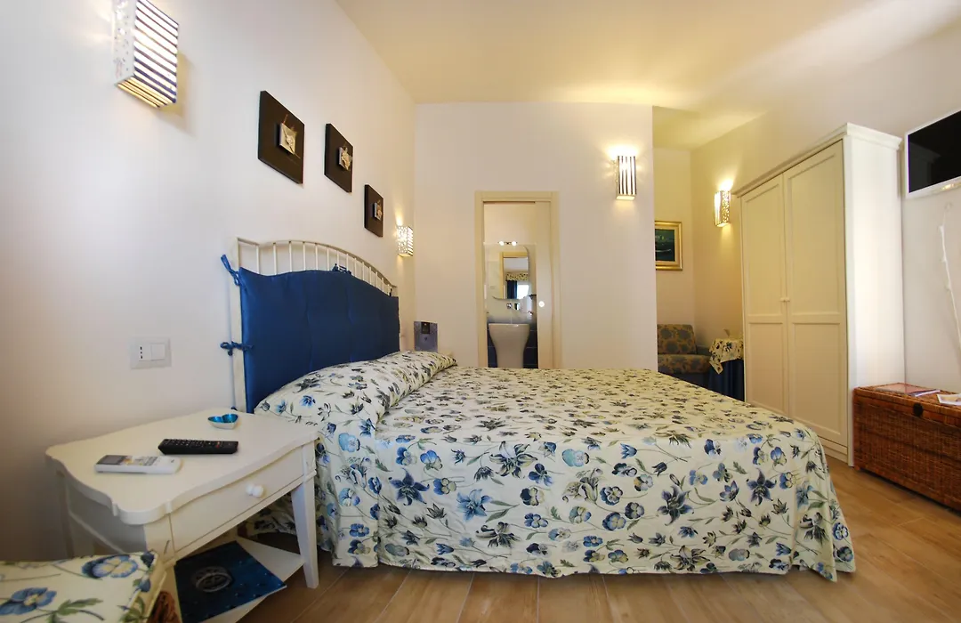 Smart Suite & Apartments-1