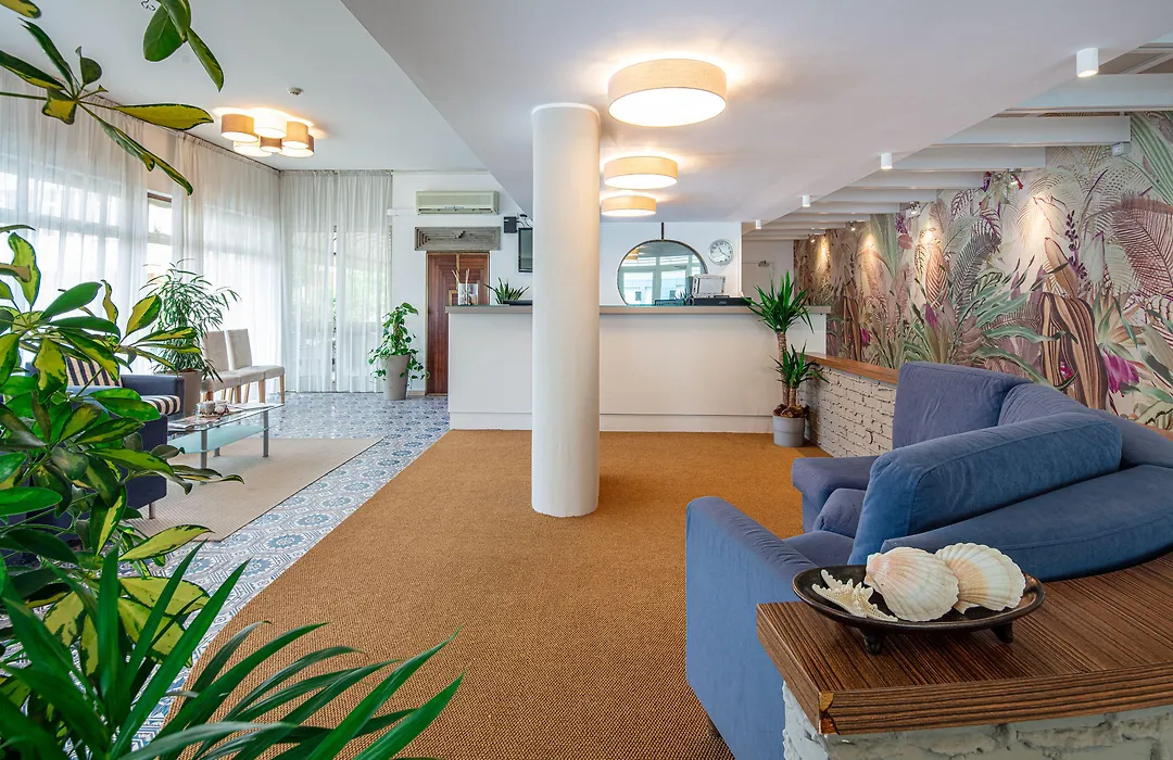 Hotel Pigalle-1