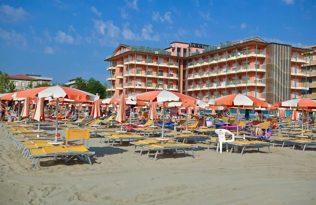 Hotel Adria Beach Club-1