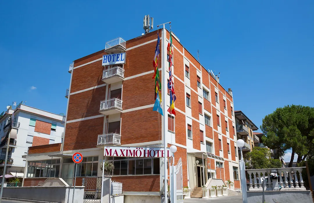 Maximo Hotel-1