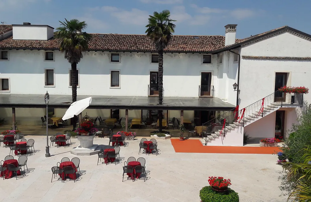 Hotel In Sylvis-1