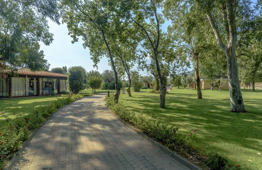 Hotel Garden Beach-1