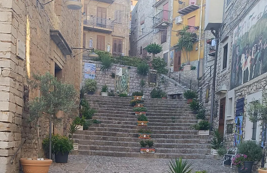 Casa Vacanze Caccamo Santa Lucia-1
