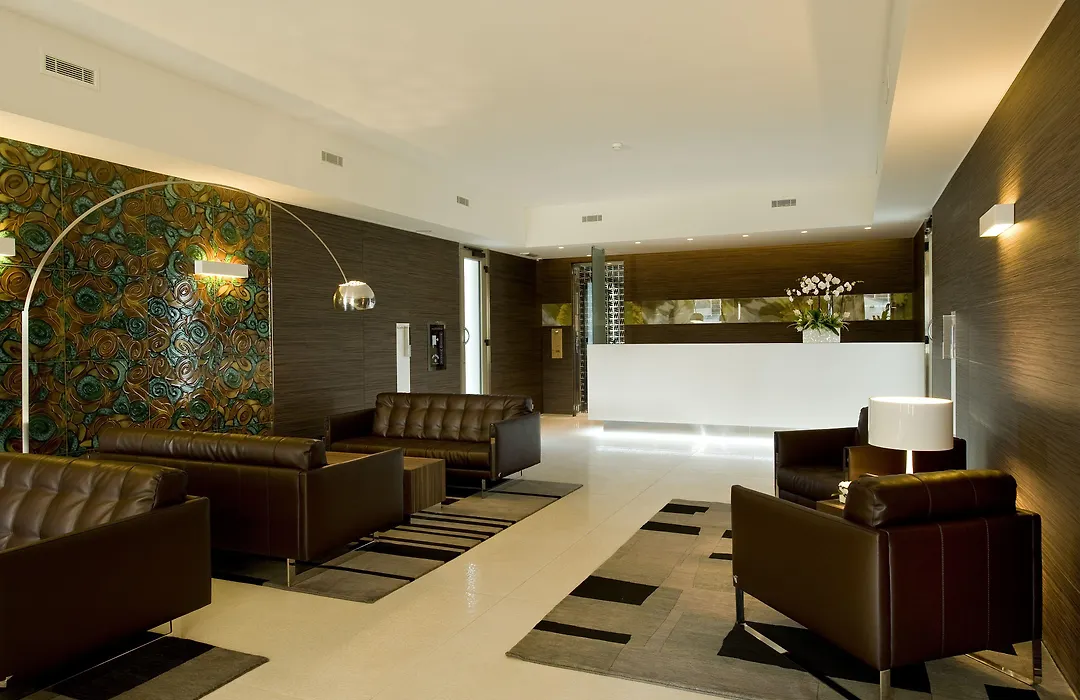 Viola Mhotel-1
