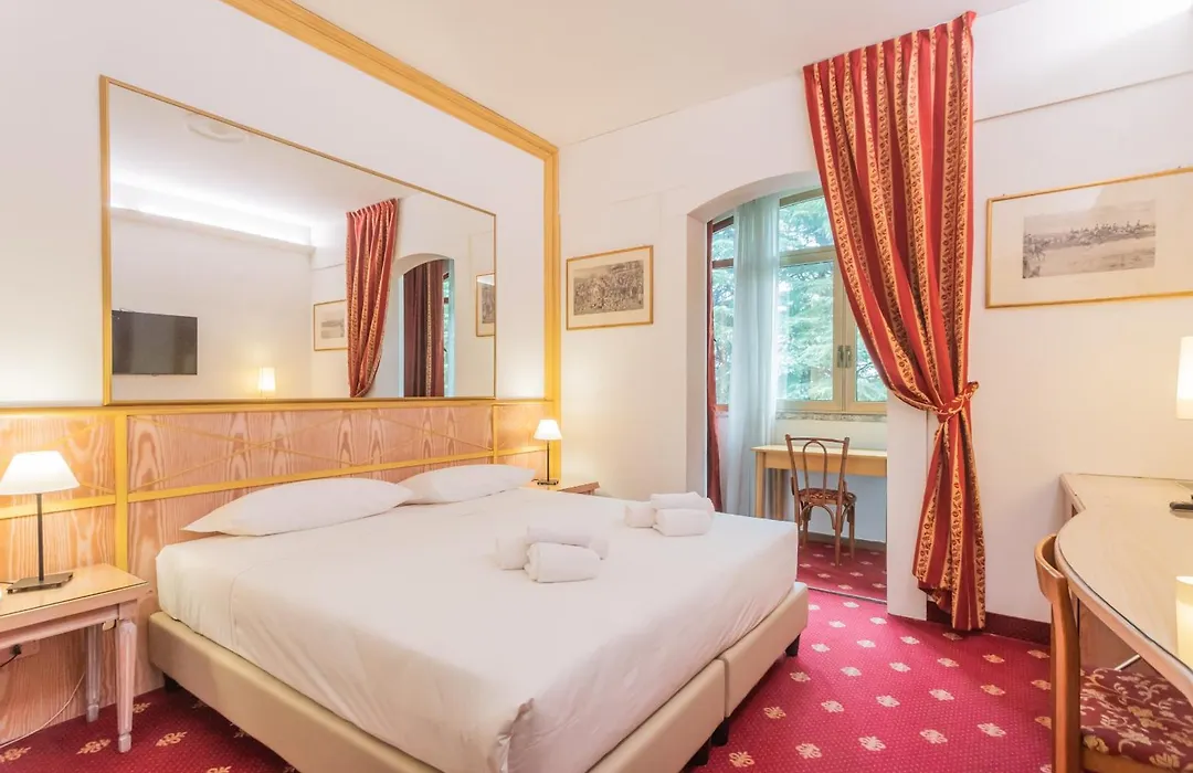 Polo Hotel-1