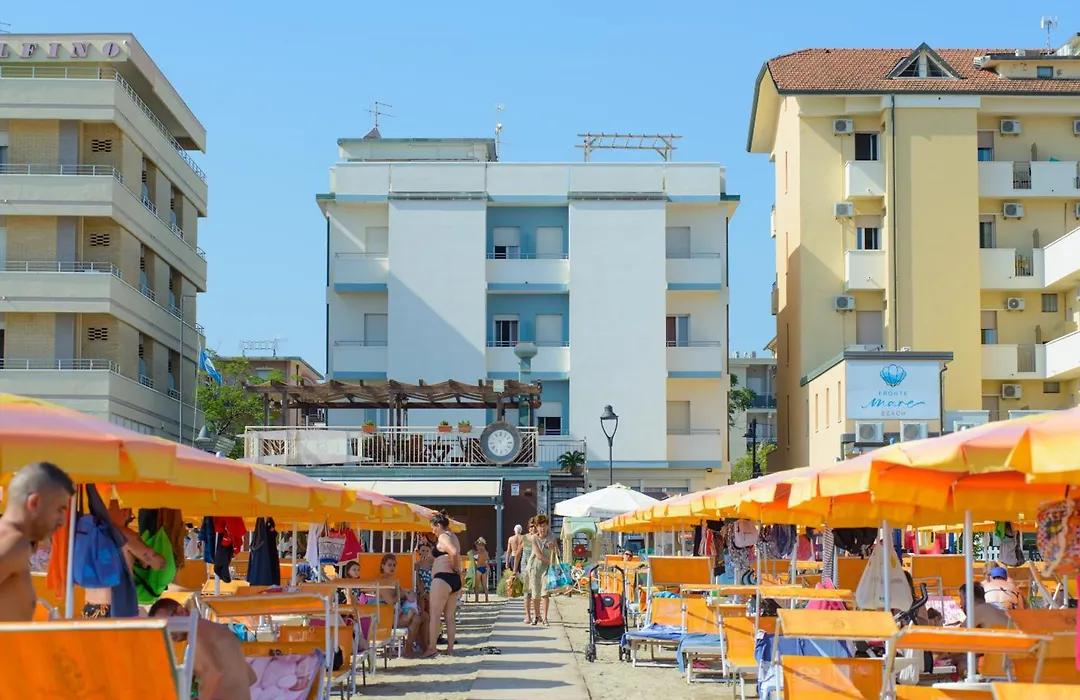 Hotel Sandra-1