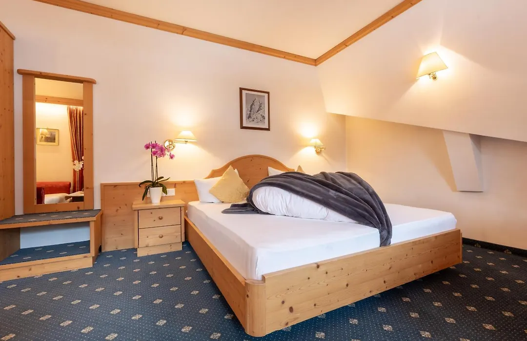 Hotel Erna-1