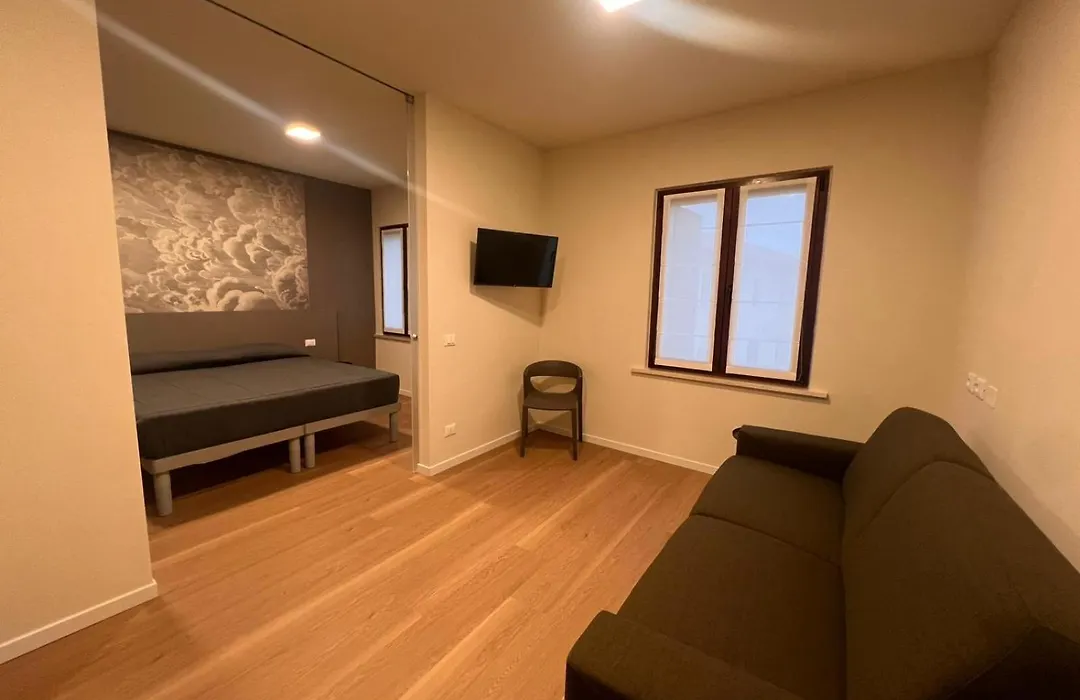 Jo Hotel-1