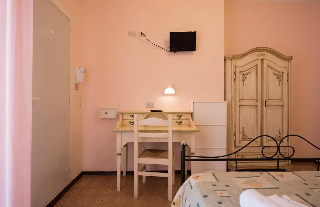 Hotel Settebello B&B-1