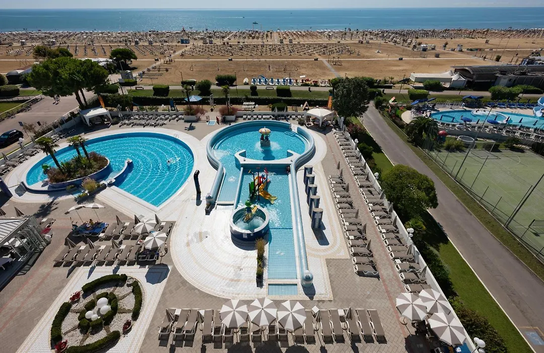 Aparthotel Imperial-1