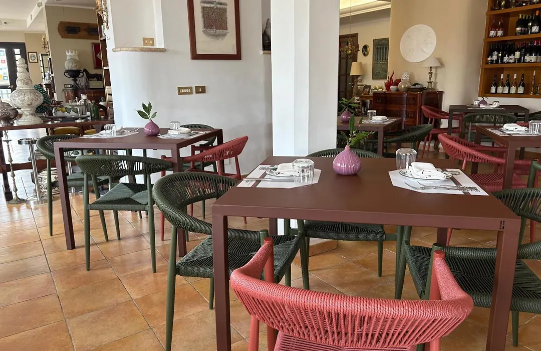 Hotel Villa Rita-1