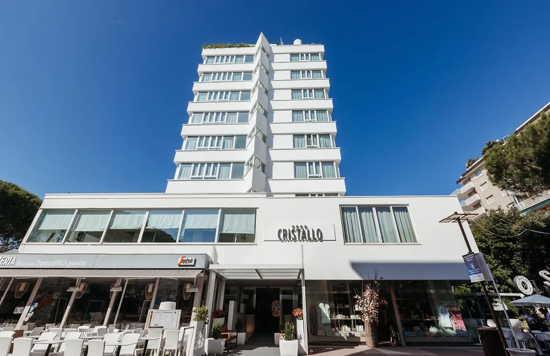 Hotel Cristallo-1