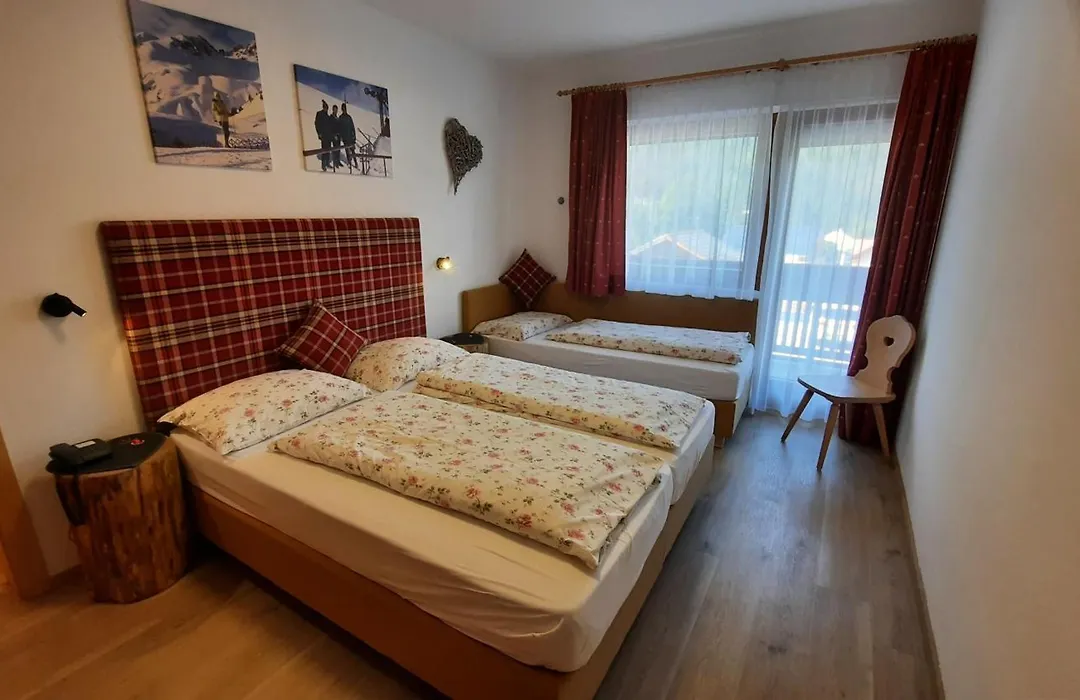 Garni Hotel Residence Diamant-1