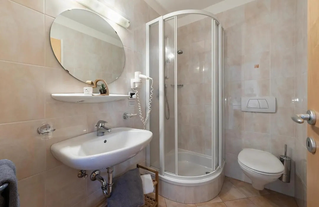 Trinnerhof Hof Chalets And Farm- Panorama Holidays & Brixen Card Bed & Breakfast-1