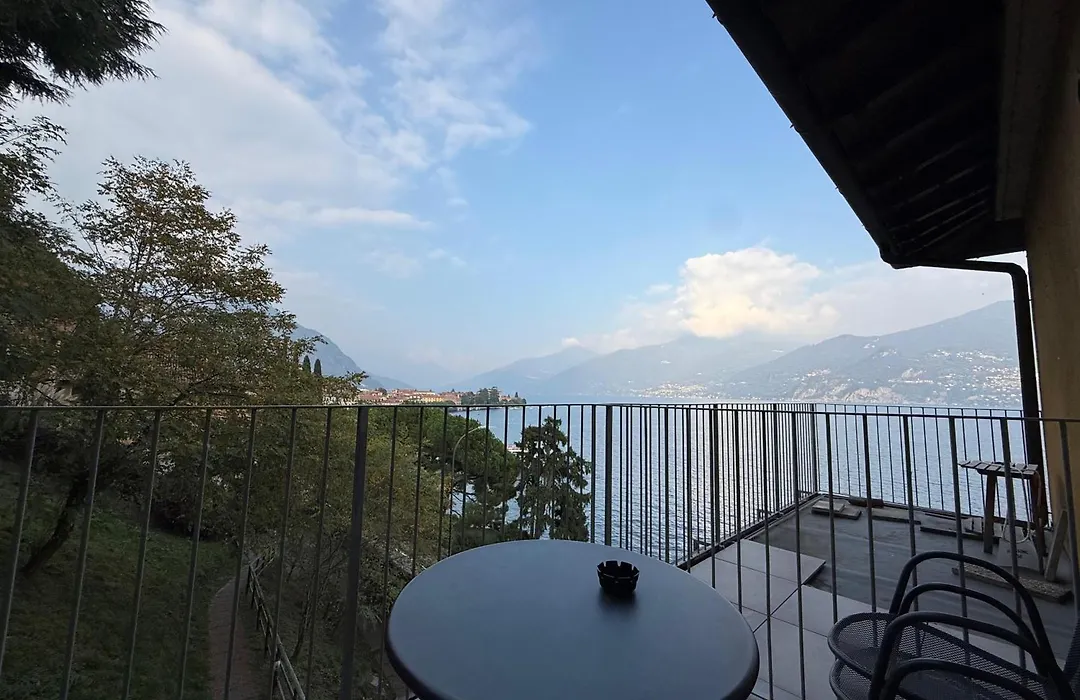 Lake Como Hostel-1