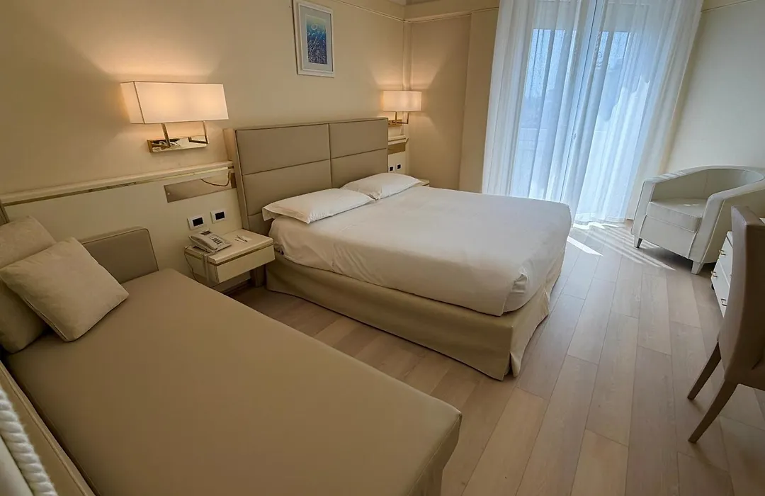 Hotel Bristol-1