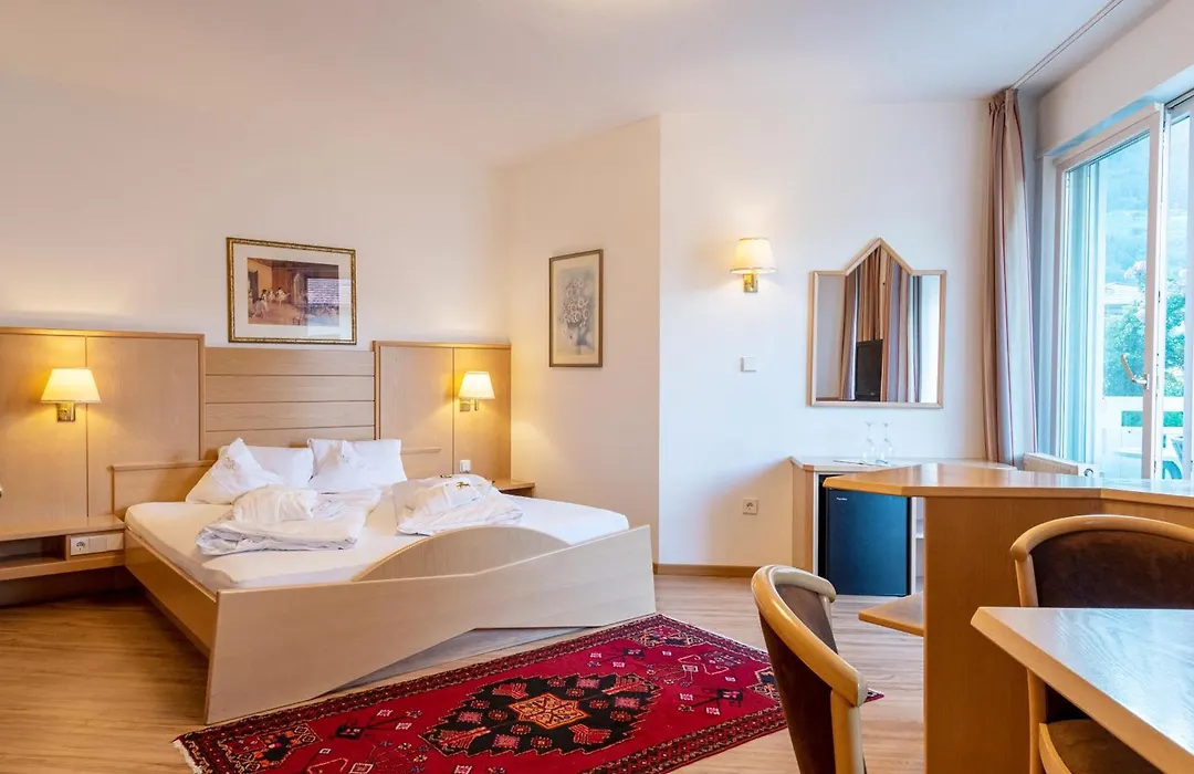 Hotel Goldenes Roessl-Adults Only-1