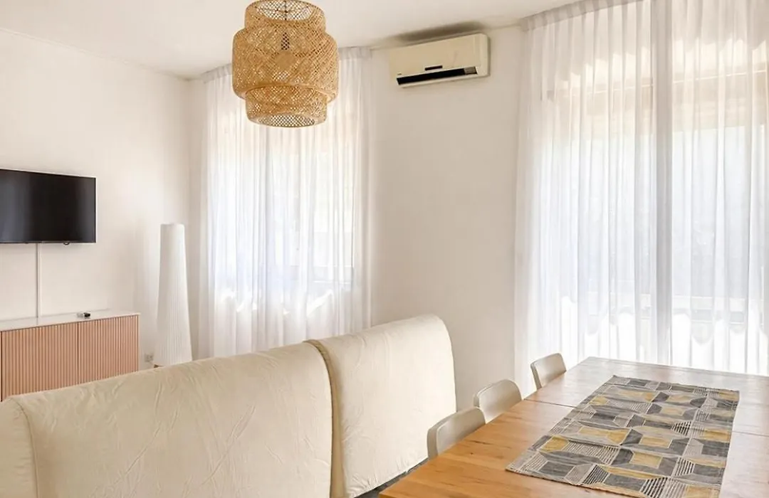 Tizi Apartments Corso Reginna-1