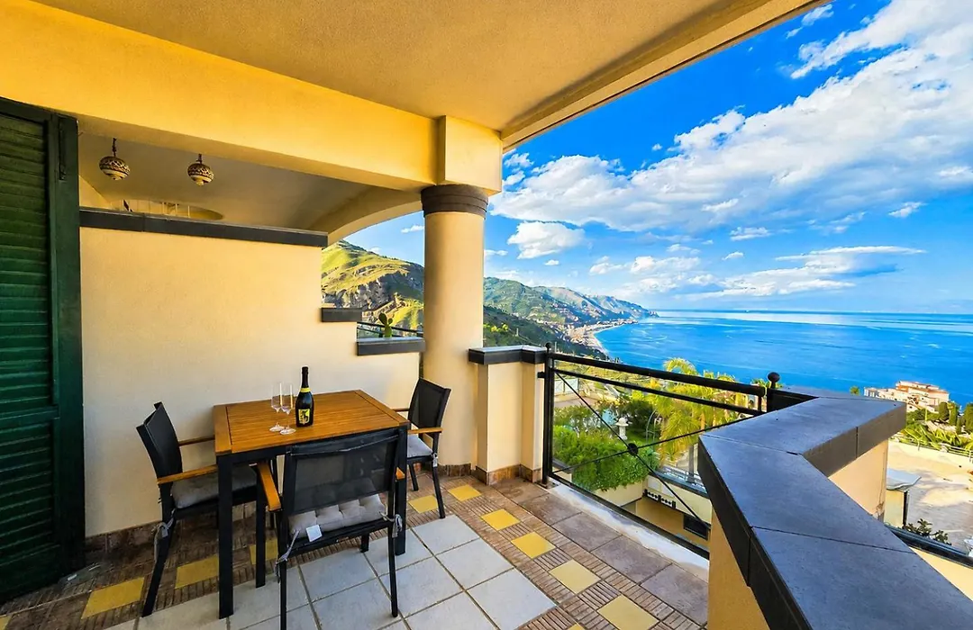 Taormina Panoramic Apartment - Taormina Holidays-1