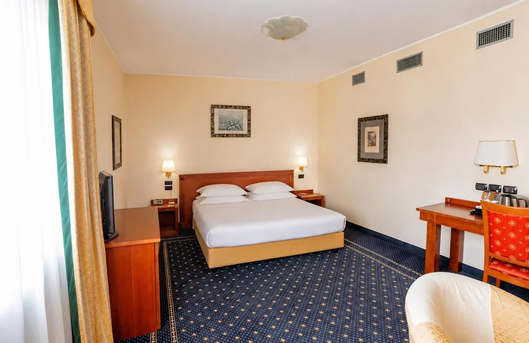 Phi Hotel Cavalieri-1