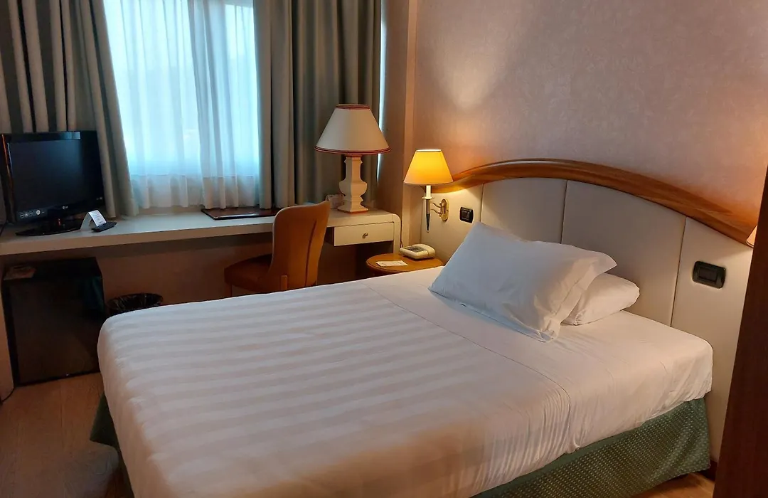 Perugia Plaza Hotel-1