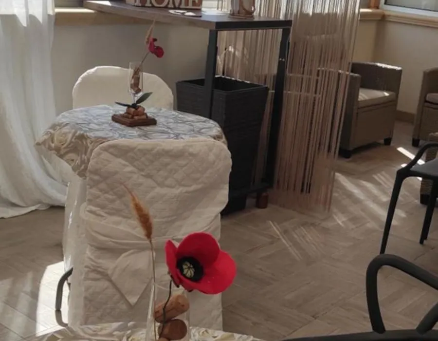 Home Dolce Luna-1