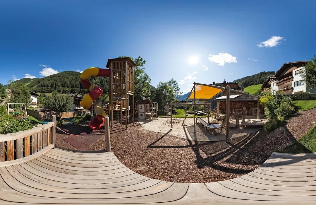 Amonti Wellnessresort-1