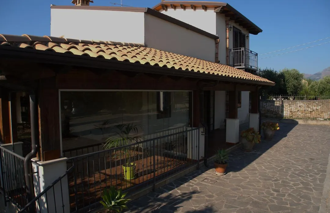 Casa vacanza Borgo Parrini-1
