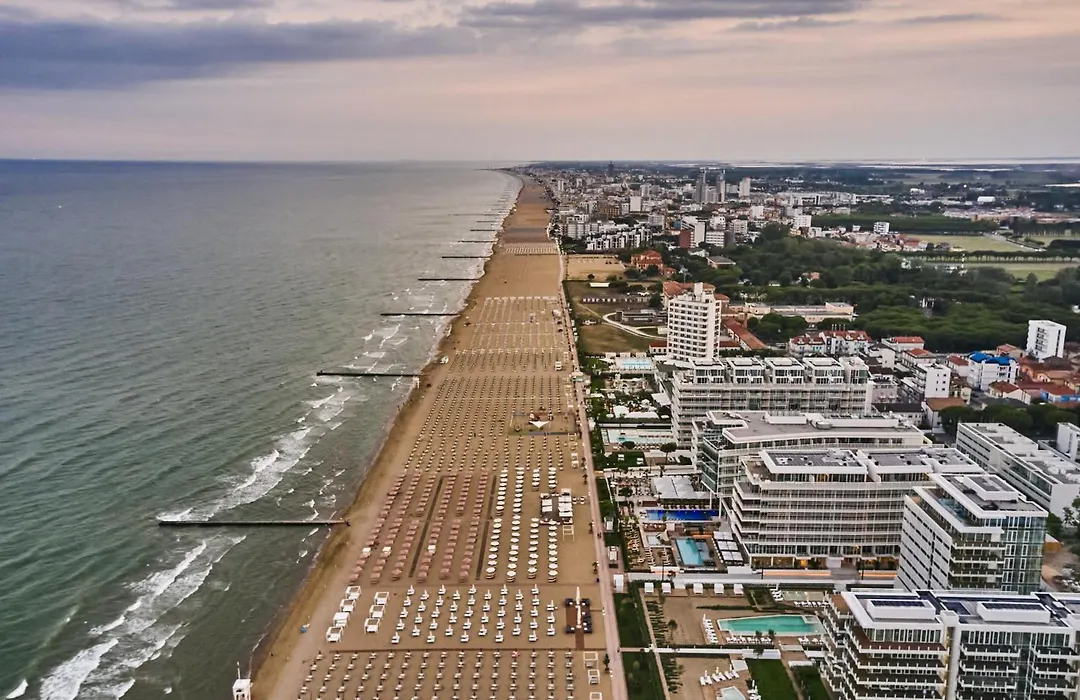 Falkensteiner Hotel & Spa Jesolo-1