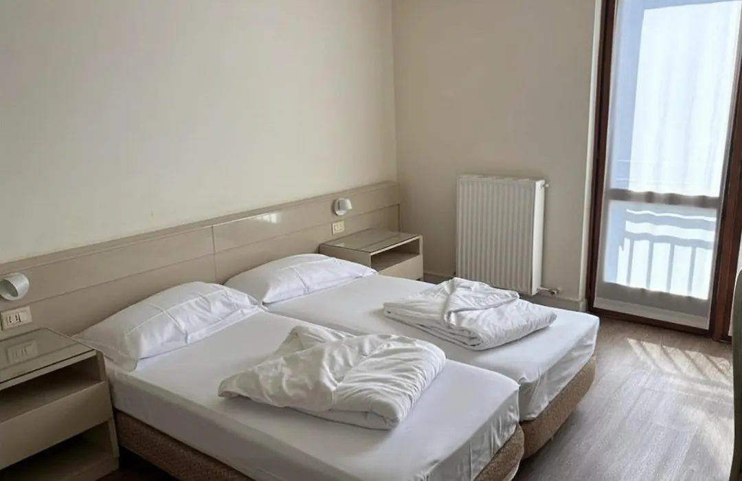 Hotel Bristol-1