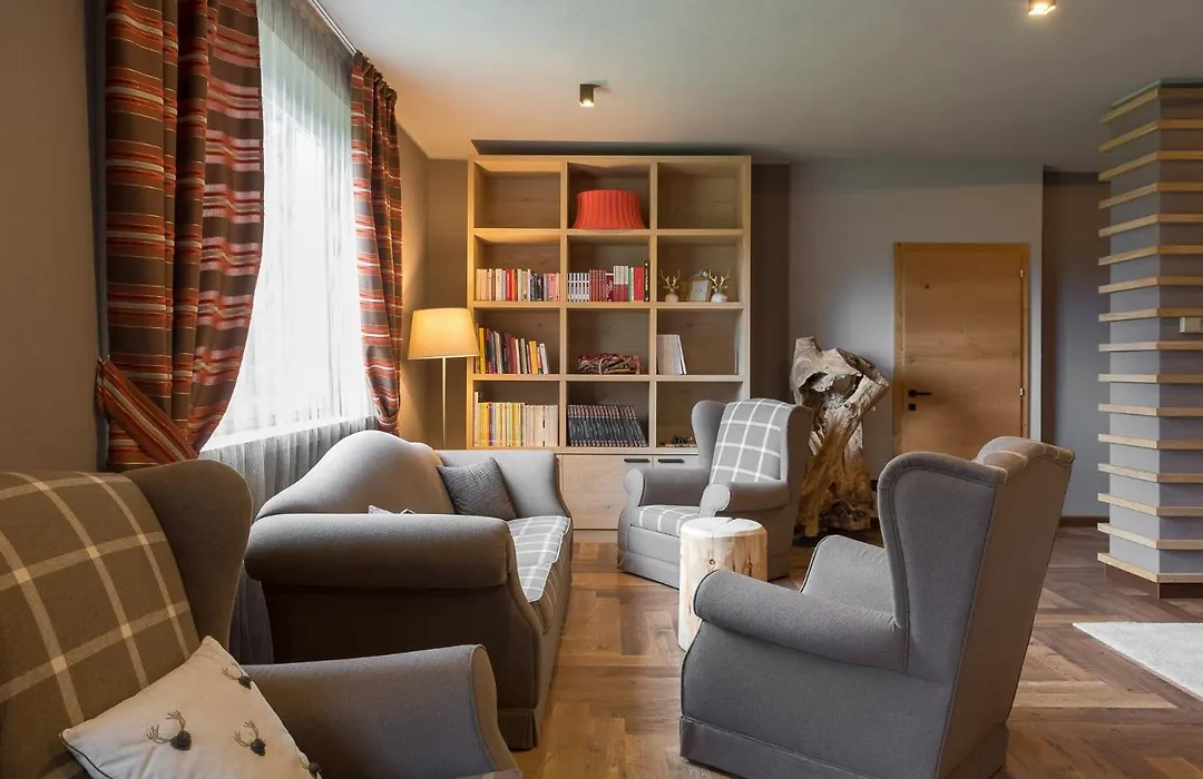 X Alp Hotel-1