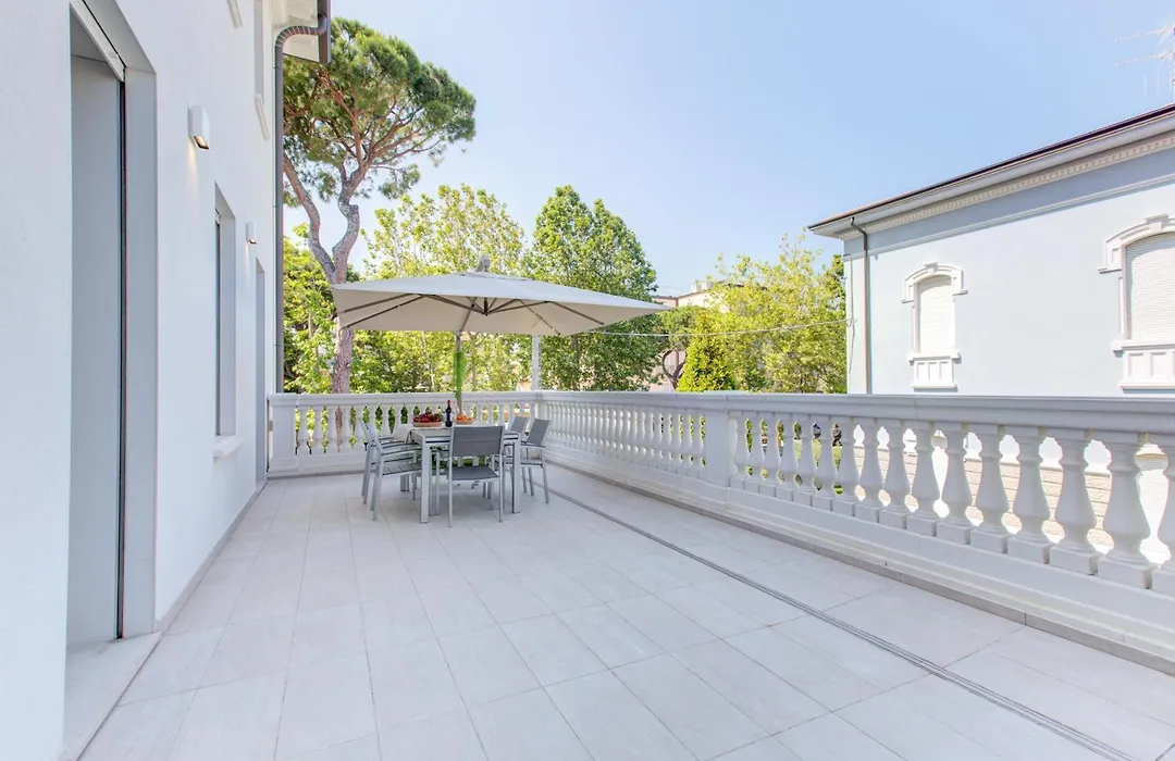 Villa Italia-1