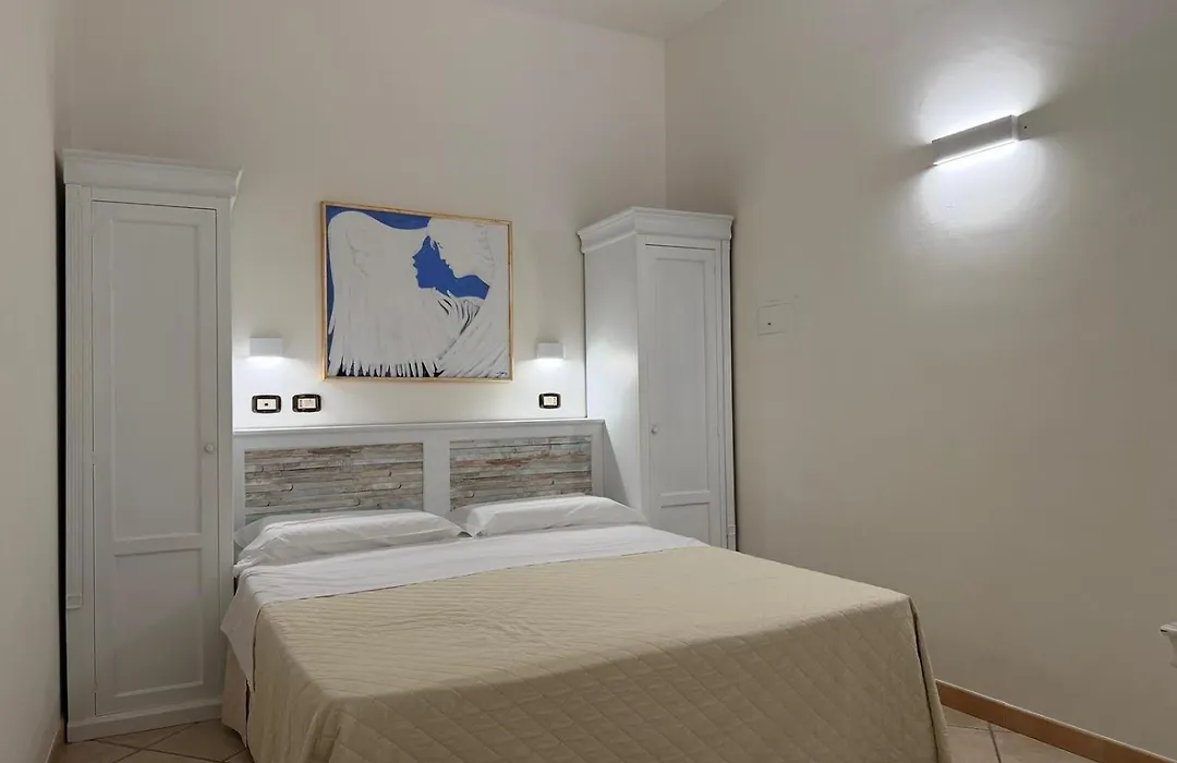 Hotel Riviera-1