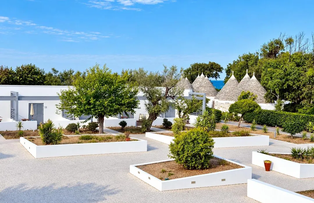 Baia Sangiorgio Hotel Resort-1