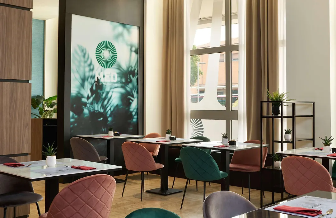 Radisson Hotel Ferrara-1