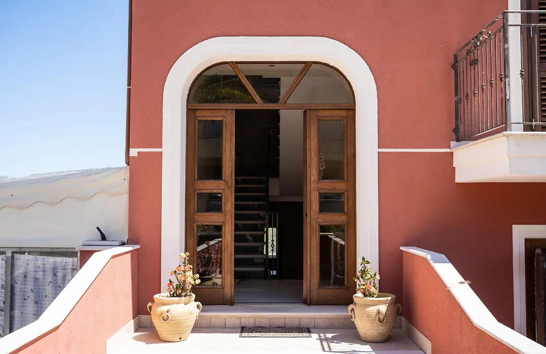 Villa Pollina-1