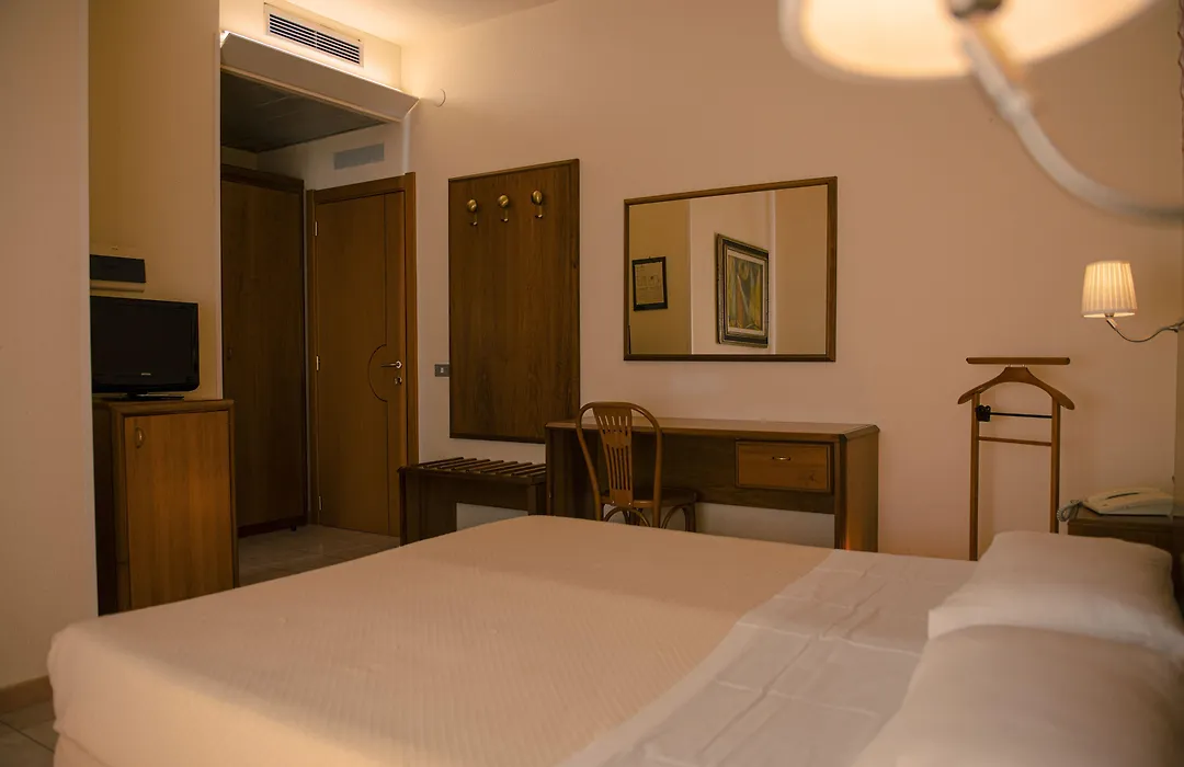 Hotel Califfo-1