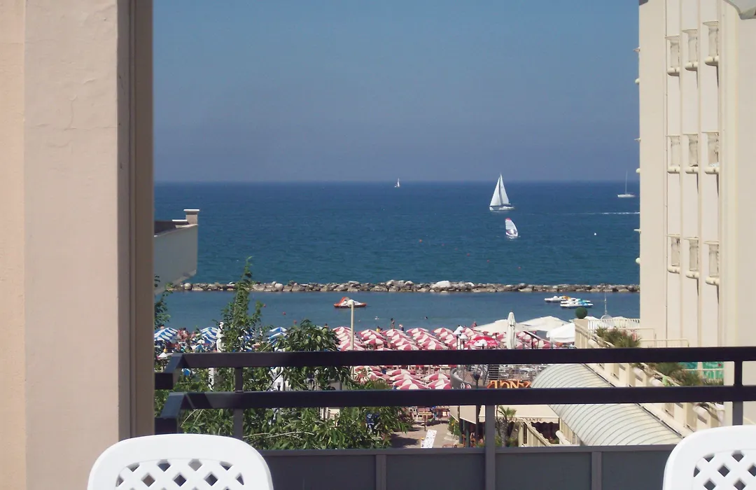 Hotel Des Bains-1
