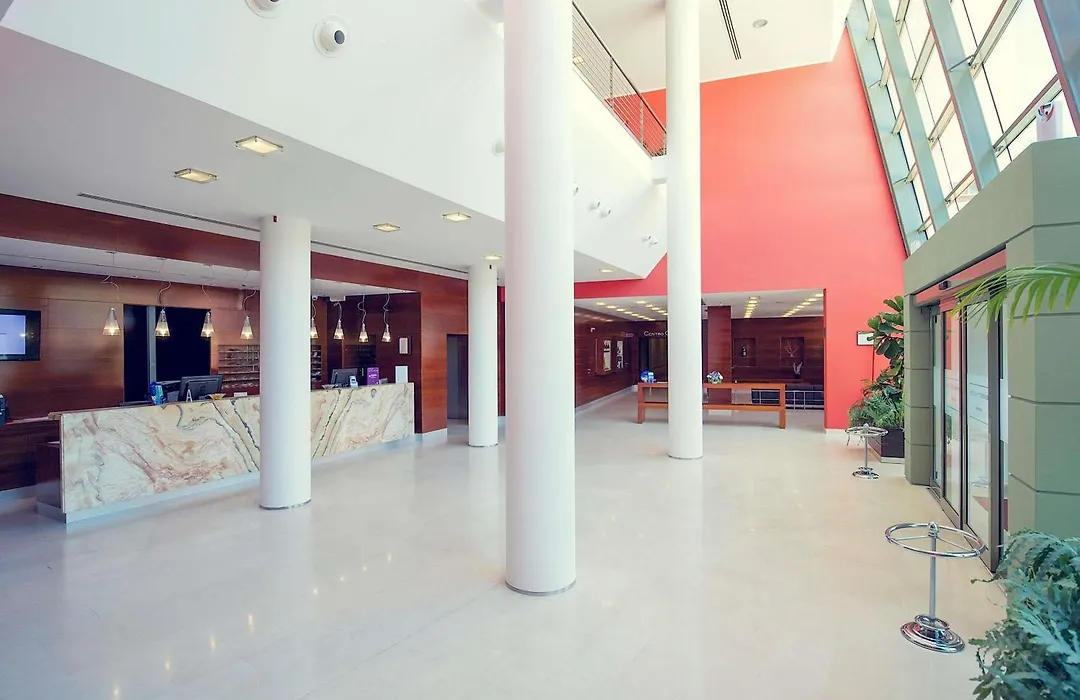 Mercure Genova San Biagio-1