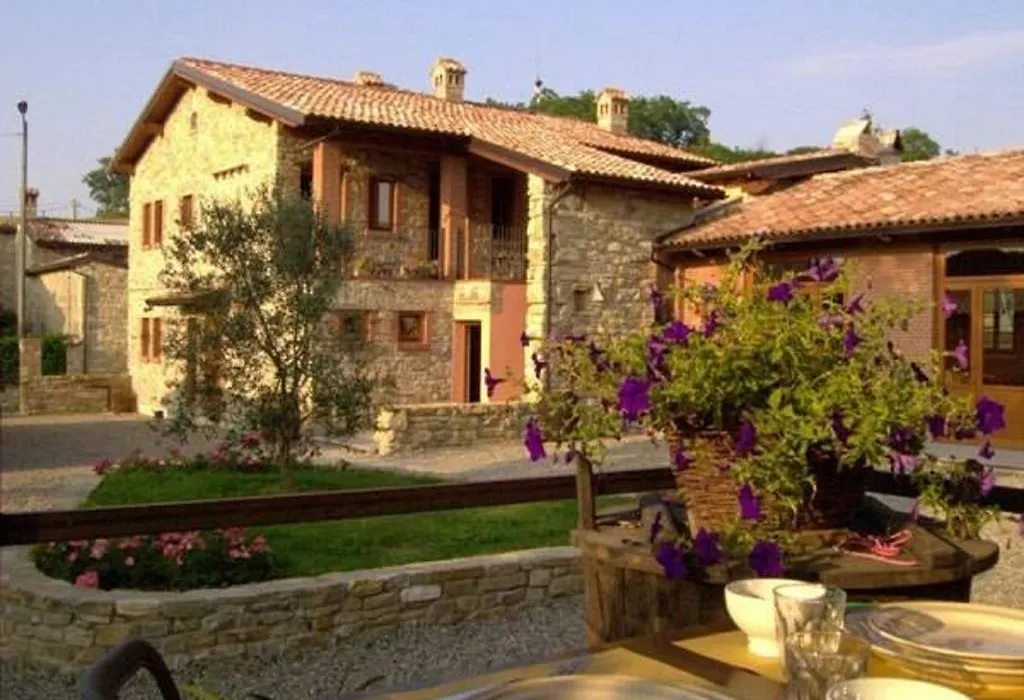 Agriturismo Corte del Gallo-1