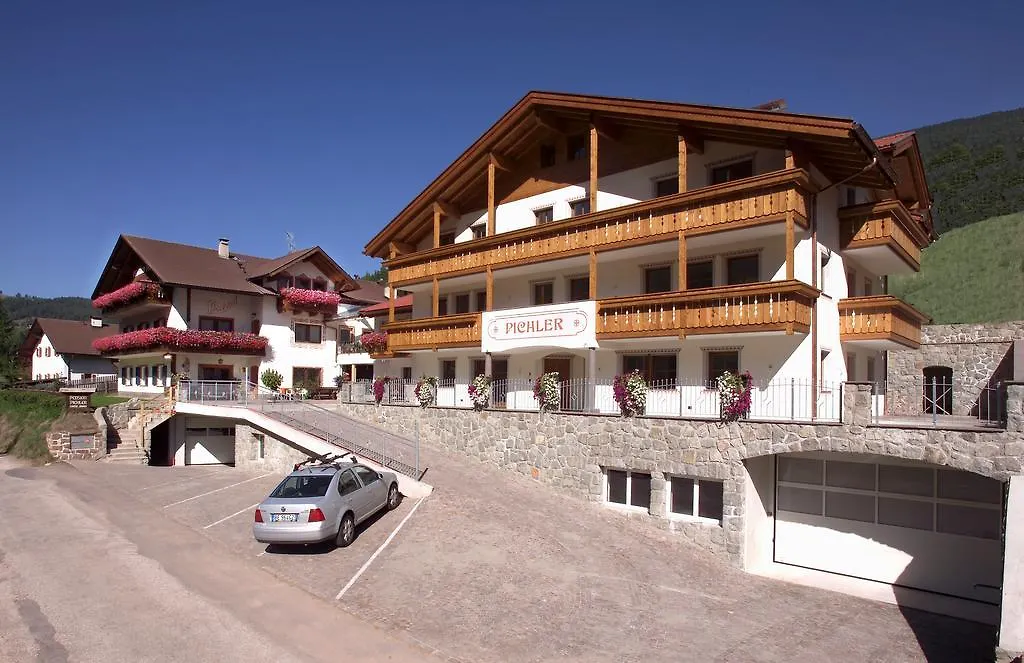 Garni-Hotel Pichler-1